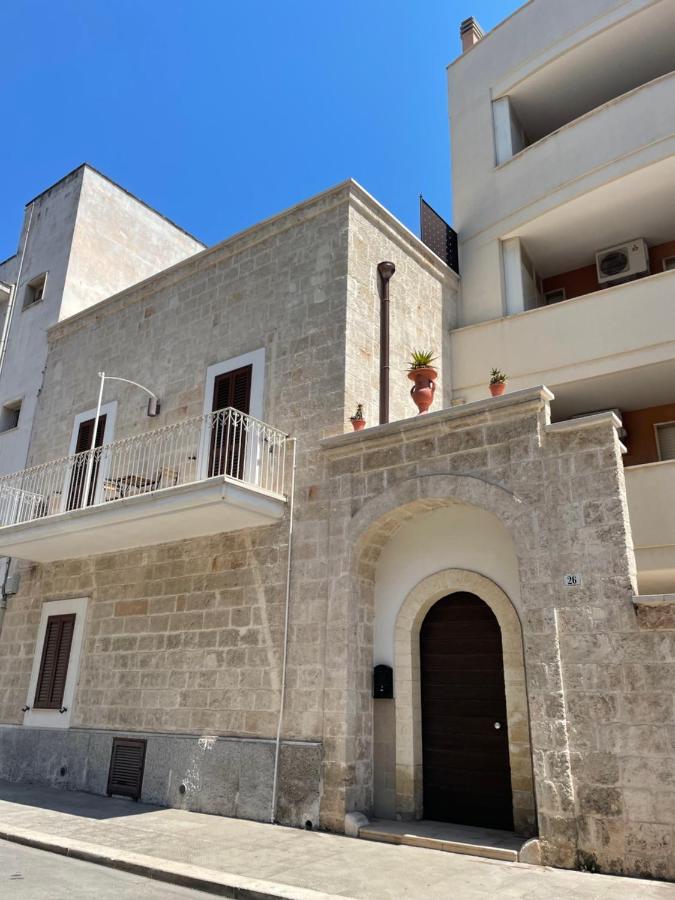 Casa Oberdan - Private Parking Monopoli Exterior foto
