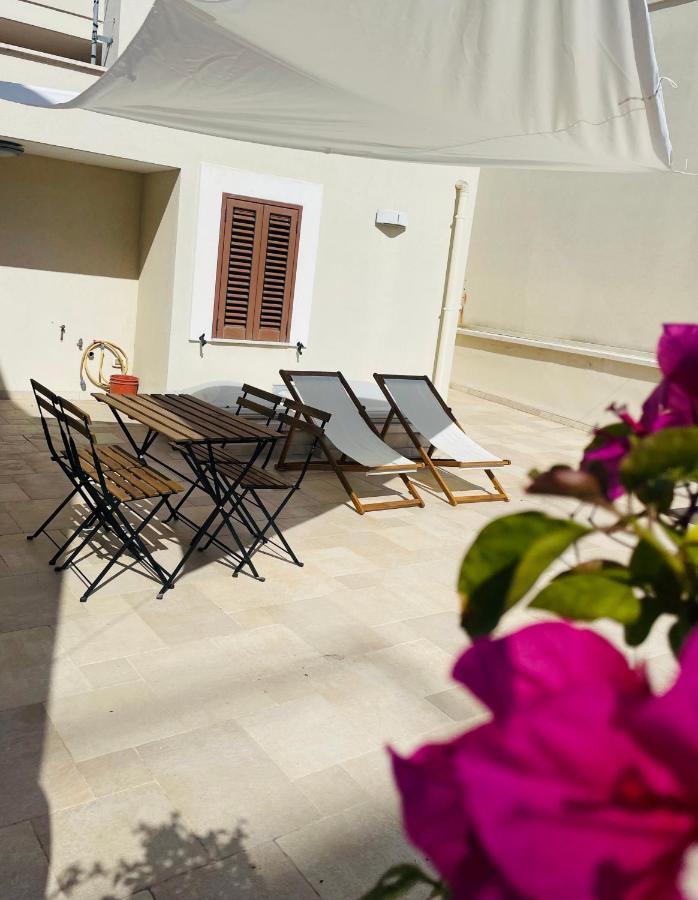 Casa Oberdan - Private Parking Monopoli Exterior foto